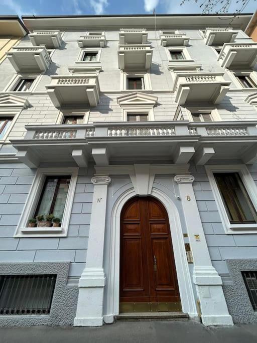 Gambara Apartment Milaan Buitenkant foto